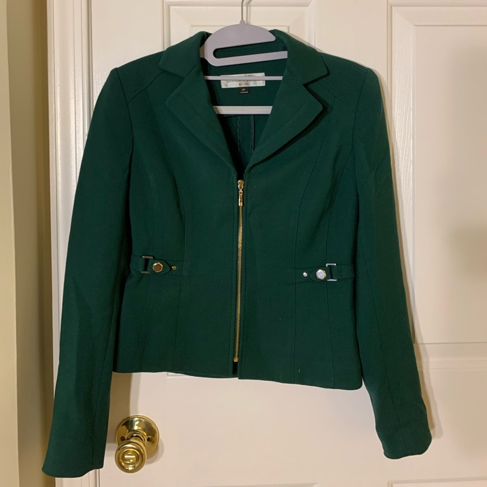Tahari Suit Jacket in Forest Green (Size: 0P)